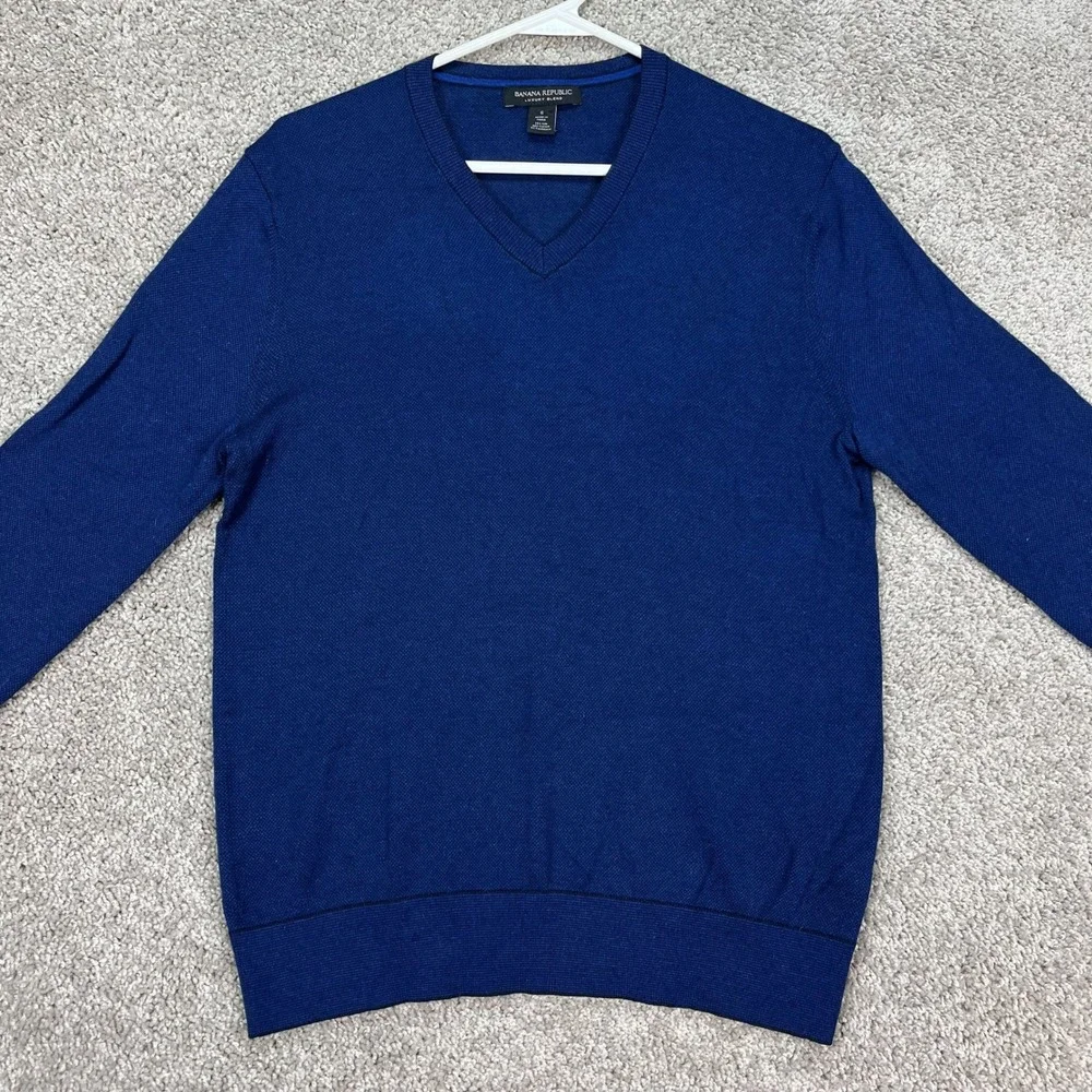 Banana Republic Sweater Mens Small Blue Long‎ Sleeve V-Neck Silk Cashmere Blend